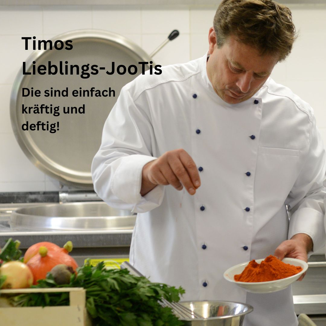 Ist schon interessant! Das sind wie bei Jockl (Joachim ;-o)) das Daal und das Chili.
Die sind uns einfach richtig gut gelungen.
Die sind kräftig und deftig – und es freut mich immer wieder, dass unser Chili sogar eingefleischten Chili con Carne-Essern schmeckt … ;-o))
#vegan #vegansofig #vegansalad #veganfood #veganfoodporn #vegetarianfood #kochenohnetiere #vegansofinstagramm #vegandeutschland #vegankochen #veganfoodlover #kochenohneknochen #suppe #suppen #bio #vegandeutsch #biomarkt #bioprodukte #veganfortheplanet #veganforlife #veganuary