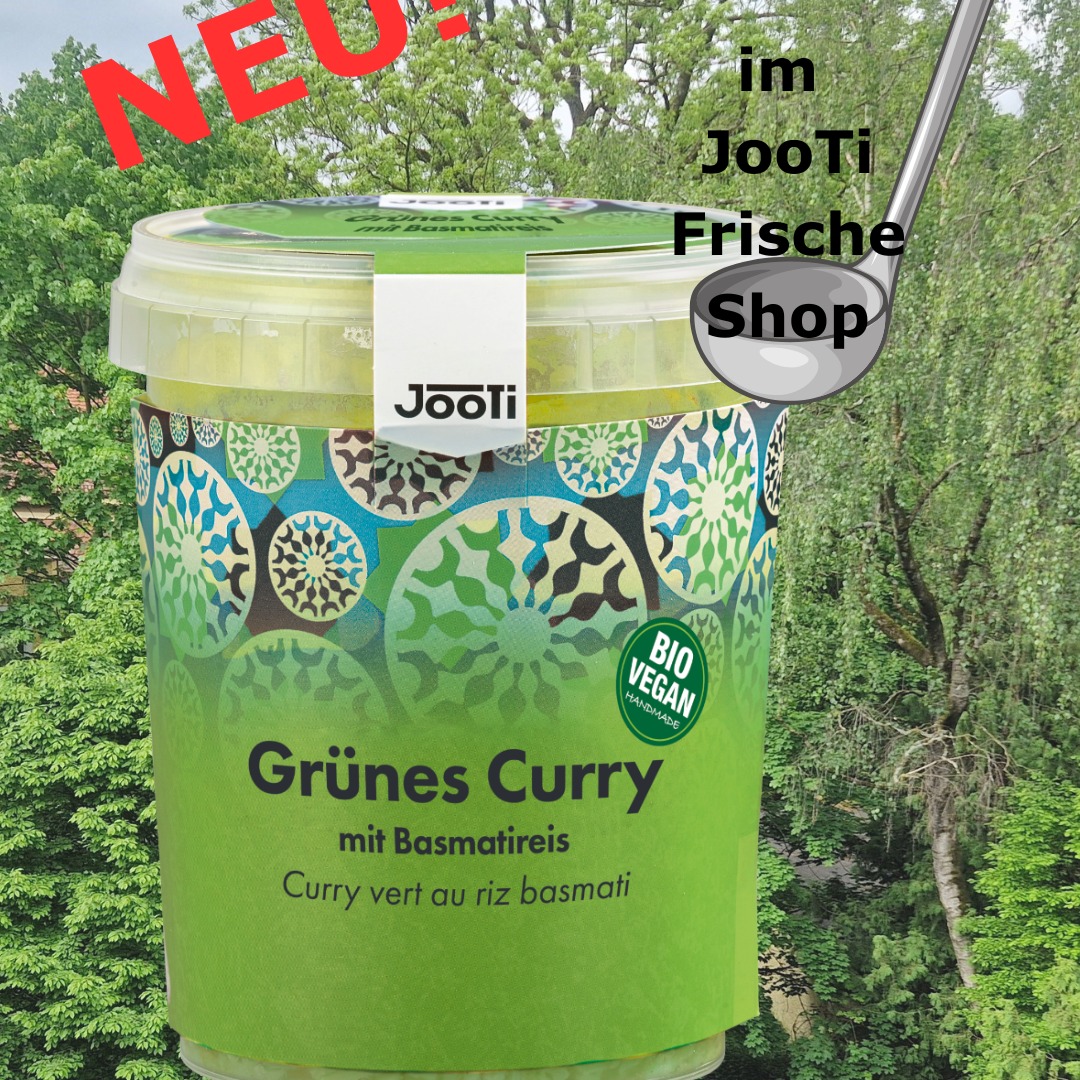Mai*Grün - Frische grüne Gemüse, Erbsen, Spinat in Kokosmilch und exotische Gewürze – serviert mit duftendem Basmatireis - entführen dich nach Thailand.
Sinnlich verfeinert mit Koriandergrün und gemahlenem Koriander, Zitronengras, Kurkuma und Chilipulver.
Auf in den JooTi Frische-Shop, einfach bestellen und schon sprießt unser thailändisches Grün bei dir zu Hause:
https://www.jooti.shop/gruenes-curry-450g.html